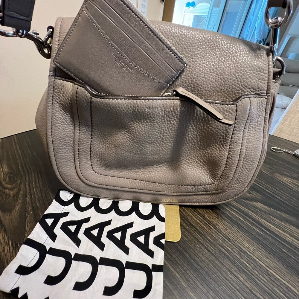 Marc Jacobs Taupe Shoulder Messenger Bag with Cardholder Duo - Picture 6 of 11